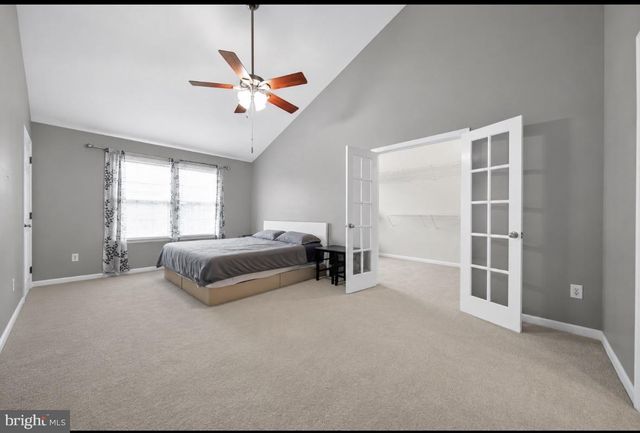 16 WHITEHAVEN DR, Lumberton, NJ 08048
