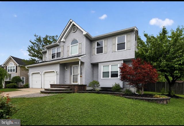 16 WHITEHAVEN DR, Lumberton, NJ 08048
