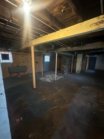 4429 Northcote Avenue, East Chicago, IN 46312