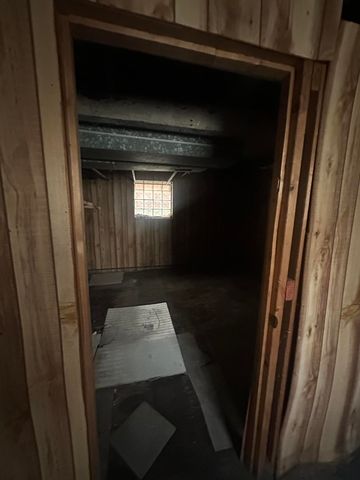 4429 Northcote Avenue, East Chicago, IN 46312