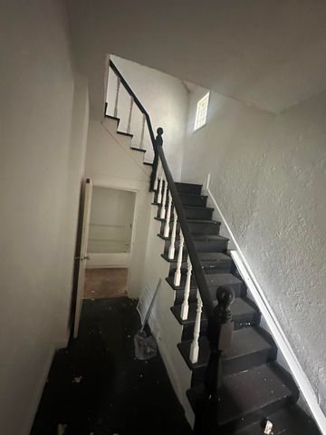 4429 Northcote Avenue, East Chicago, IN 46312