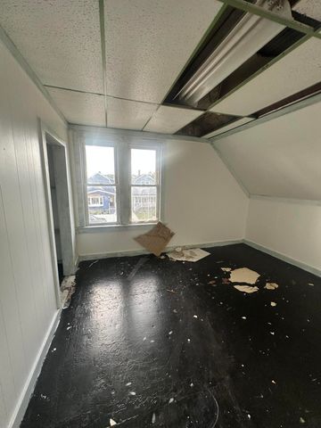 4429 Northcote Avenue, East Chicago, IN 46312