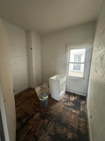 4429 Northcote Avenue, East Chicago, IN 46312