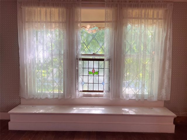 505 N Elm Street, Comanche, TX 76442