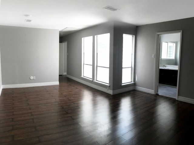 12625 Memorial Drive 30, Houston, TX 77024