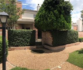 12625 Memorial Drive 30, Houston, TX 77024