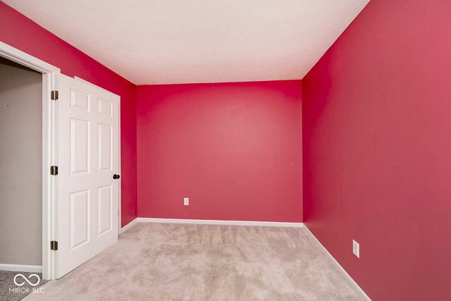5067 Clay Creek Lane, Plainfield, IN 46168