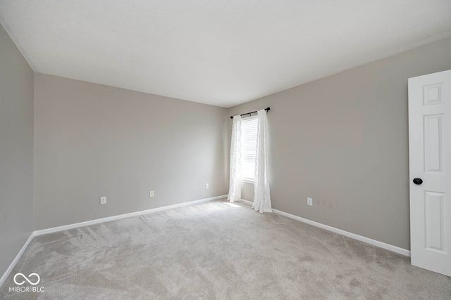 5067 Clay Creek Lane, Plainfield, IN 46168