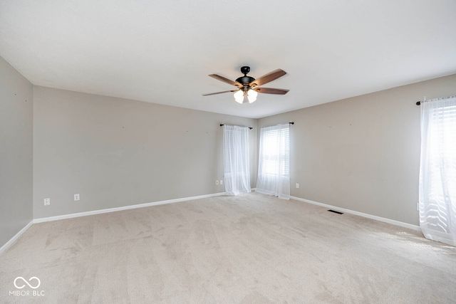5067 Clay Creek Lane, Plainfield, IN 46168