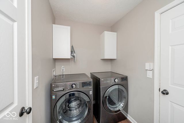 5067 Clay Creek Lane, Plainfield, IN 46168