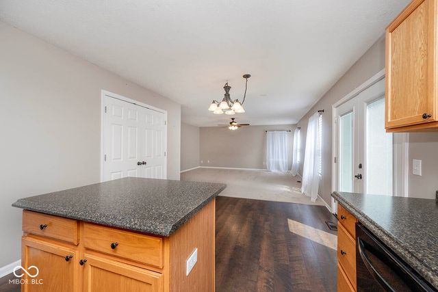 5067 Clay Creek Lane, Plainfield, IN 46168
