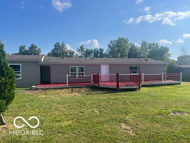 6751 E Bayou Road, Darlington, IN 47940