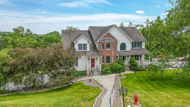 137 Duke Drive, Carmel, NY 10512
