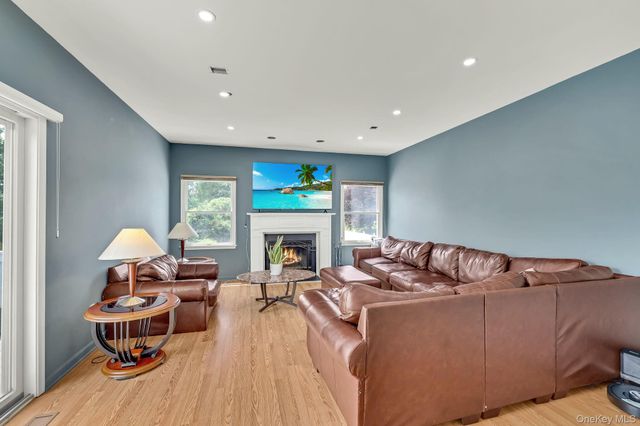 137 Duke Drive, Carmel, NY 10512