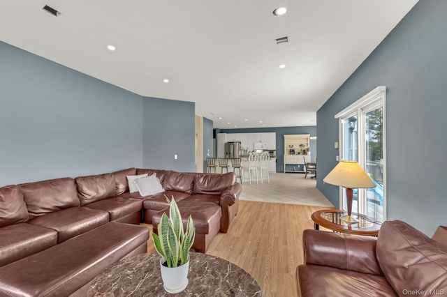 137 Duke Drive, Carmel, NY 10512