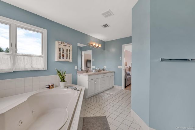 137 Duke Drive, Carmel, NY 10512