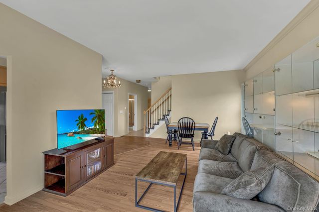 137 Duke Drive, Carmel, NY 10512