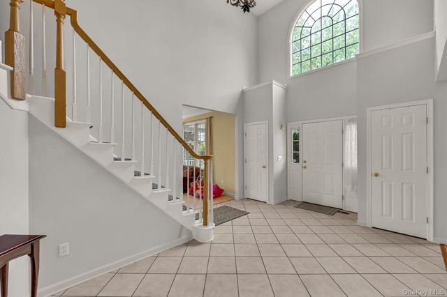 137 Duke Drive, Carmel, NY 10512