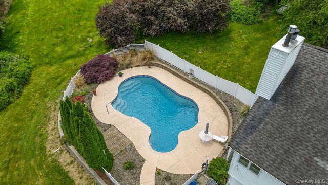 137 Duke Drive, Carmel, NY 10512