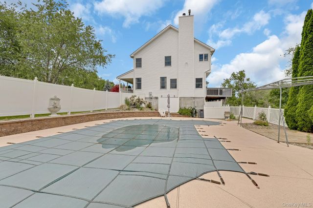 137 Duke Drive, Carmel, NY 10512