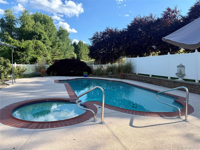 137 Duke Drive, Carmel, NY 10512