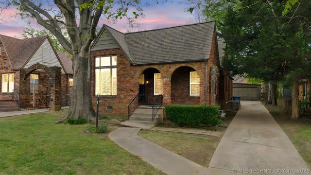 2608 E 13th Place, Tulsa, OK 74103
