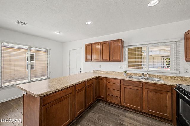4123 W HOLLY Street, Phoenix, AZ 85009