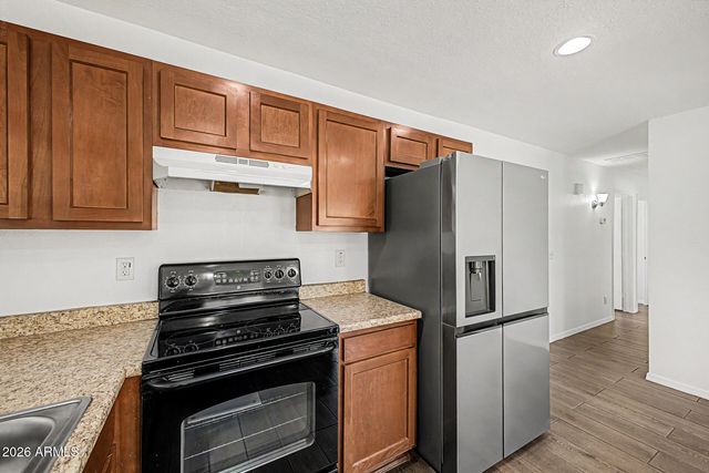 4123 W HOLLY Street, Phoenix, AZ 85009