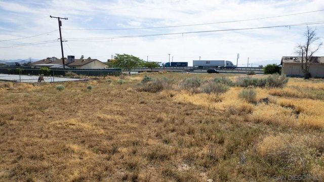 0 El Rio RD, Victorville, CA 92392
