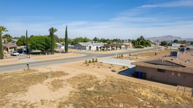 0 El Rio RD, Victorville, CA 92392