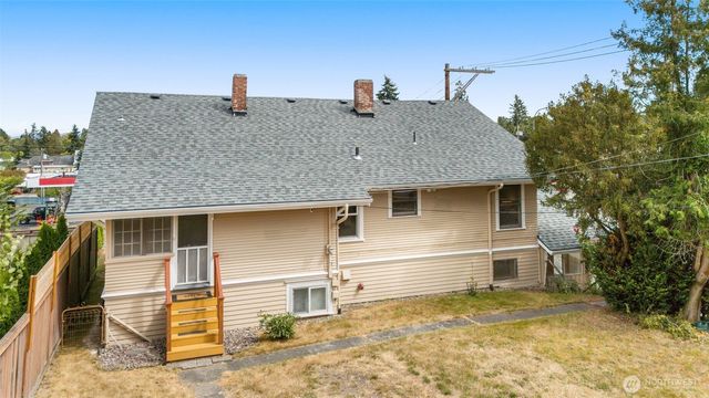 4232 Rucker Avenue, Everett, WA 98203