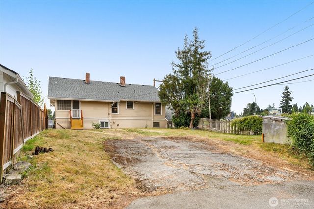 4232 Rucker Avenue, Everett, WA 98203