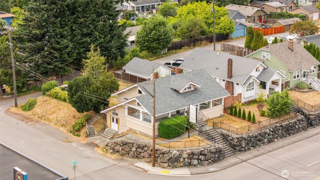 4232 Rucker Avenue, Everett, WA 98203