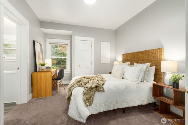 4232 Rucker Avenue, Everett, WA 98203