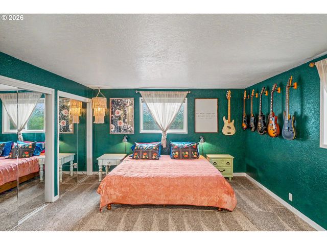 1565 3RD St Nw, Salem, OR 97304