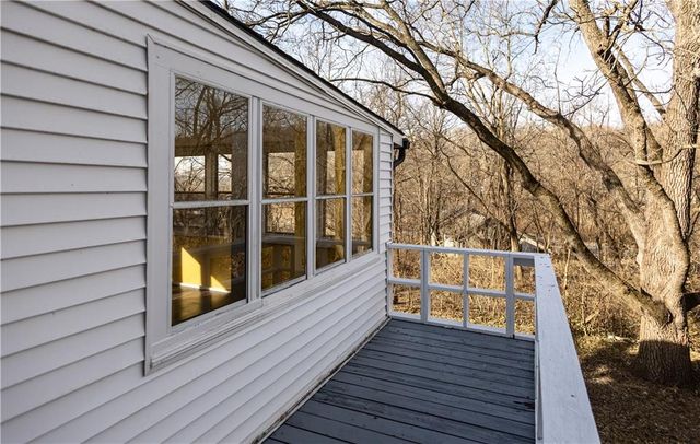 400 West Street, Parkville, MO 64152