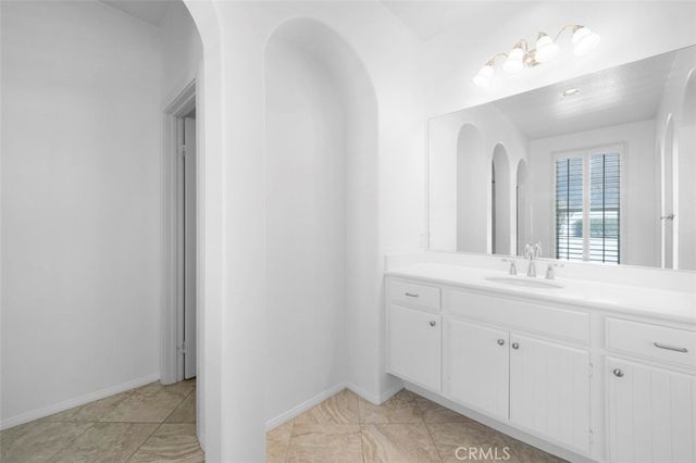 80 Winslow, Irvine, CA 92620