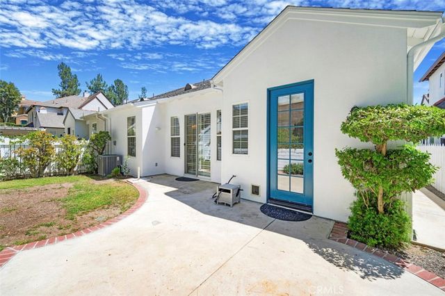 80 Winslow, Irvine, CA 92620