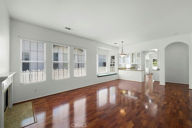 80 Winslow, Irvine, CA 92620