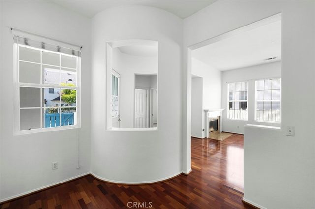 80 Winslow, Irvine, CA 92620