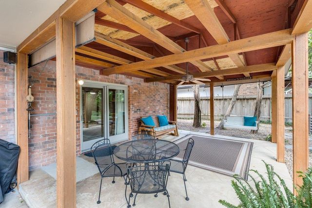 1313 E Briarwood Rd, Derby, KS 67037