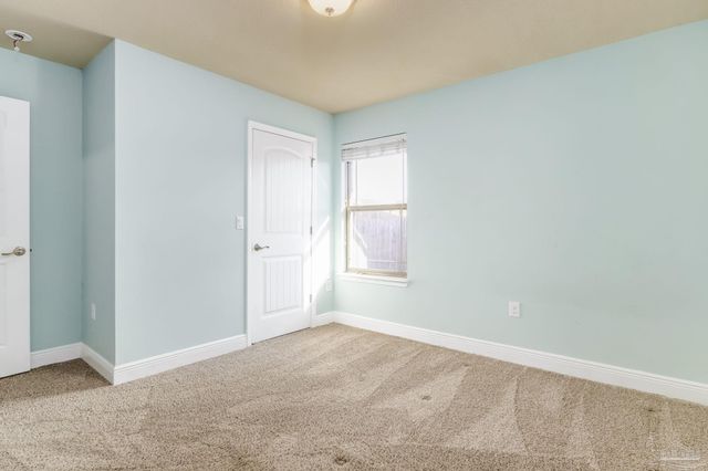 5566 Maggie Rose Cir, Milton, FL 32570