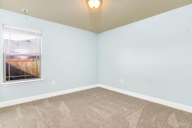 5566 Maggie Rose Cir, Milton, FL 32570