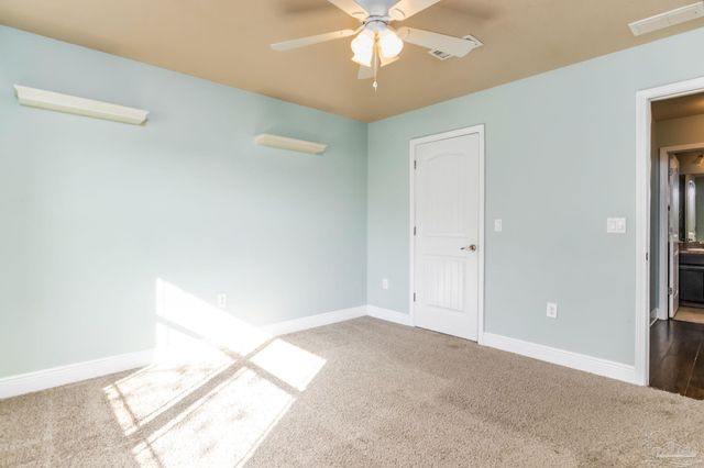 5566 Maggie Rose Cir, Milton, FL 32570