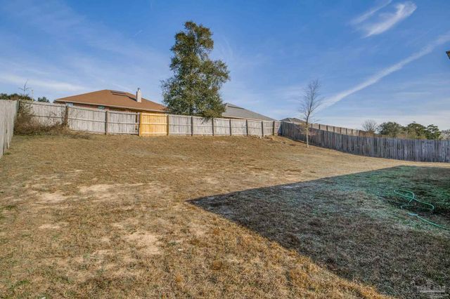 5566 Maggie Rose Cir, Milton, FL 32570