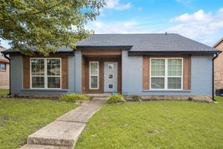 9408 Cedar Run Drive, Dallas, TX 75227