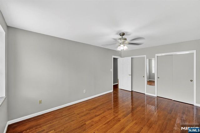19 Lyons 204, Newark, NJ 07112