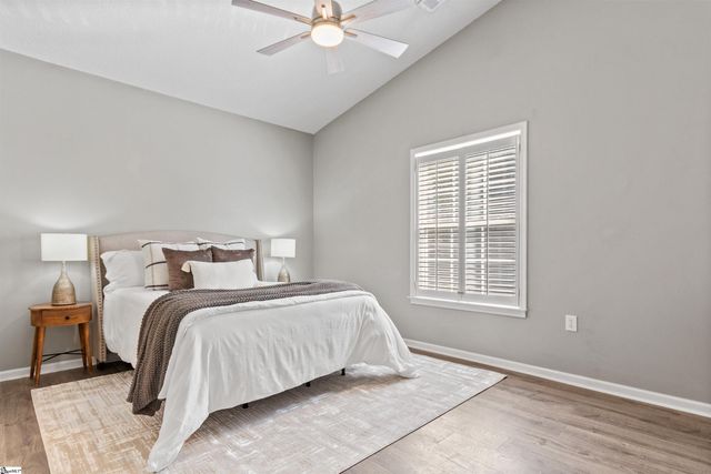 524 Mckenna Circle, Greenville, SC 29615