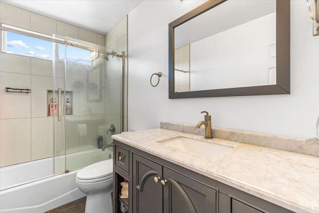 24144 St Helena Court, Ramona, CA 92065
