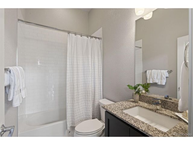 8825 E 55th Ave, Denver, CO 80238